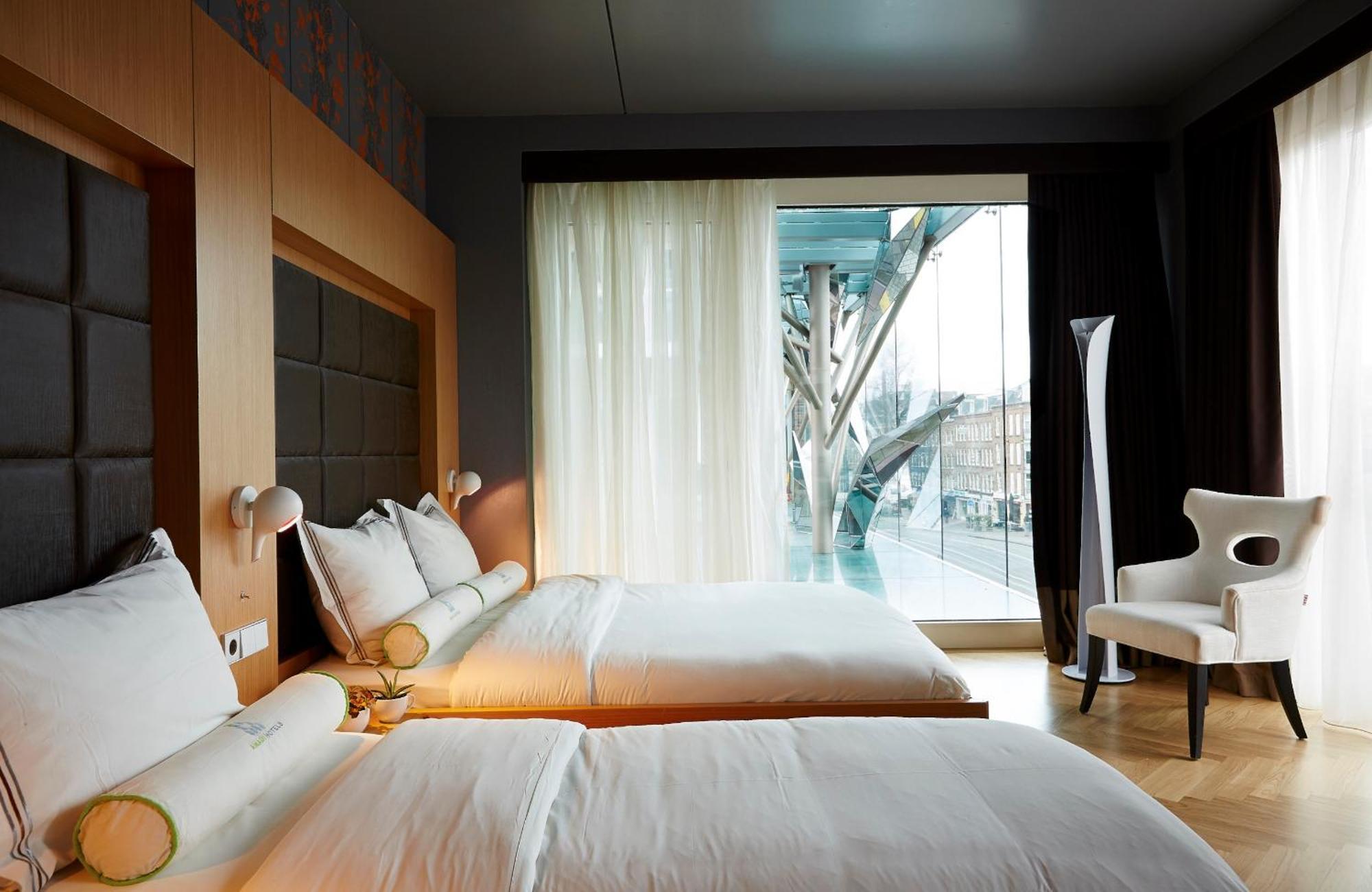 Amadi Park Hotel Amsterdam Exterior photo