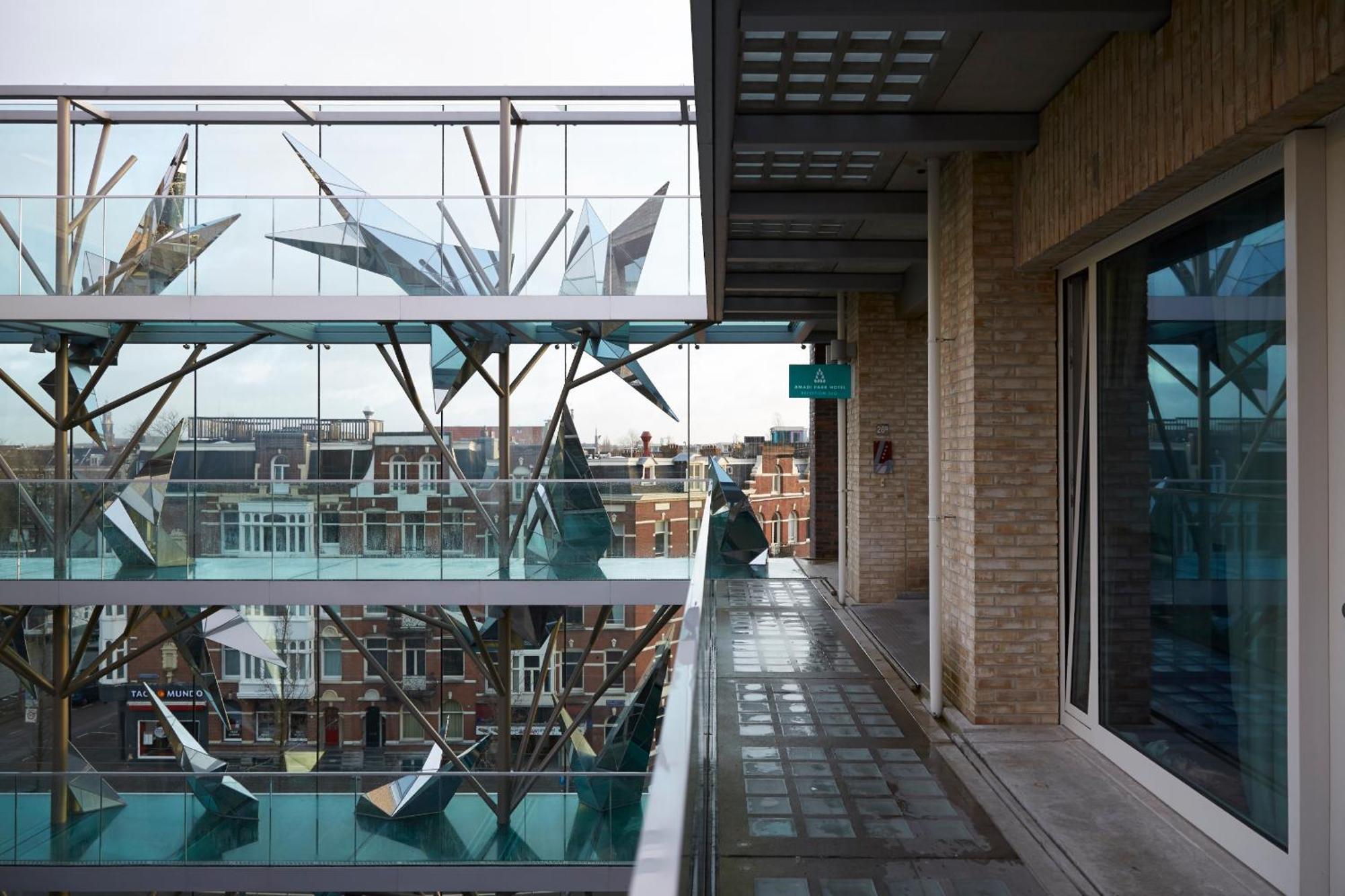 Amadi Park Hotel Amsterdam Exterior photo