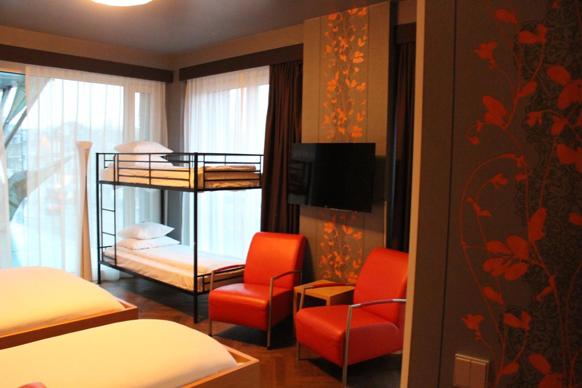 Amadi Park Hotel Amsterdam Exterior photo